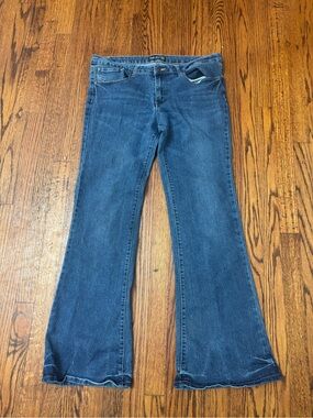 Women’s Blue Flared Jeans